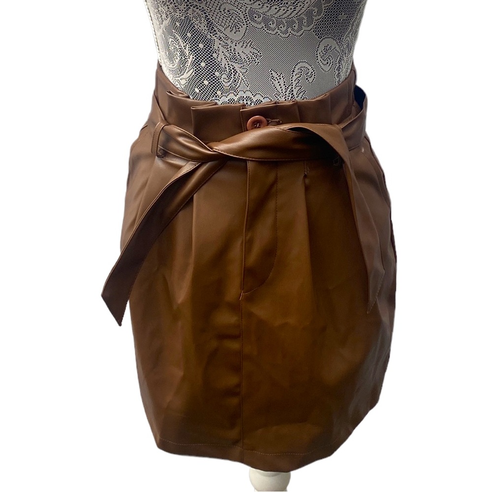 Kendall + Kylie Faux Leather Woman’s Brown Paper Bag Belted Pleated Mini Skirt